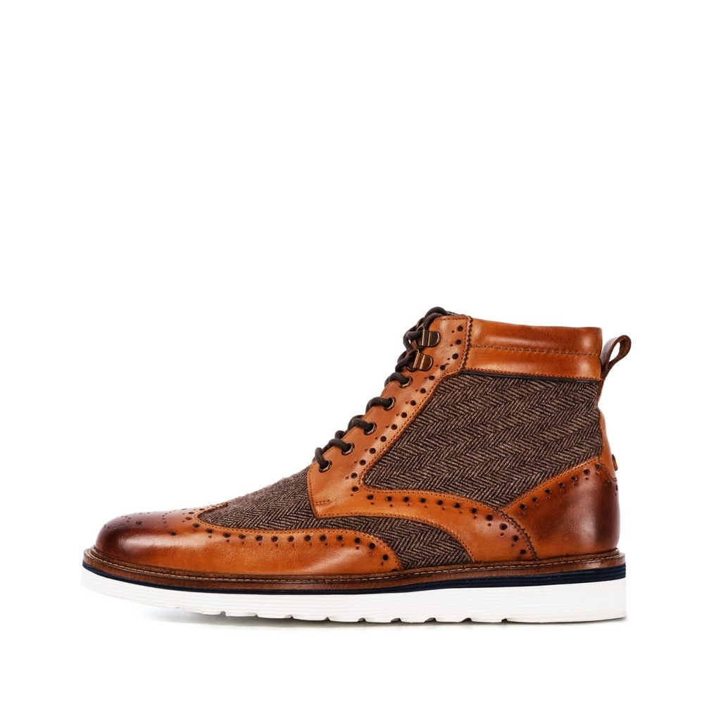 MENS LINWOOD TAN BROGUE BOOT